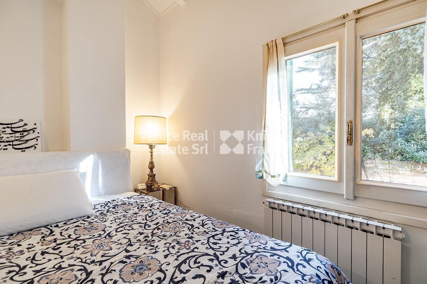 Dorsoduro- two-storey flat, Venice
