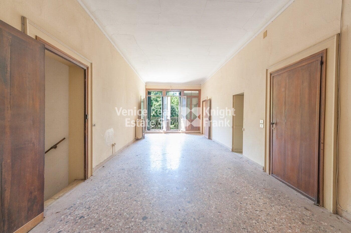Portion of Period Villa in Mirano, Venice Countryside