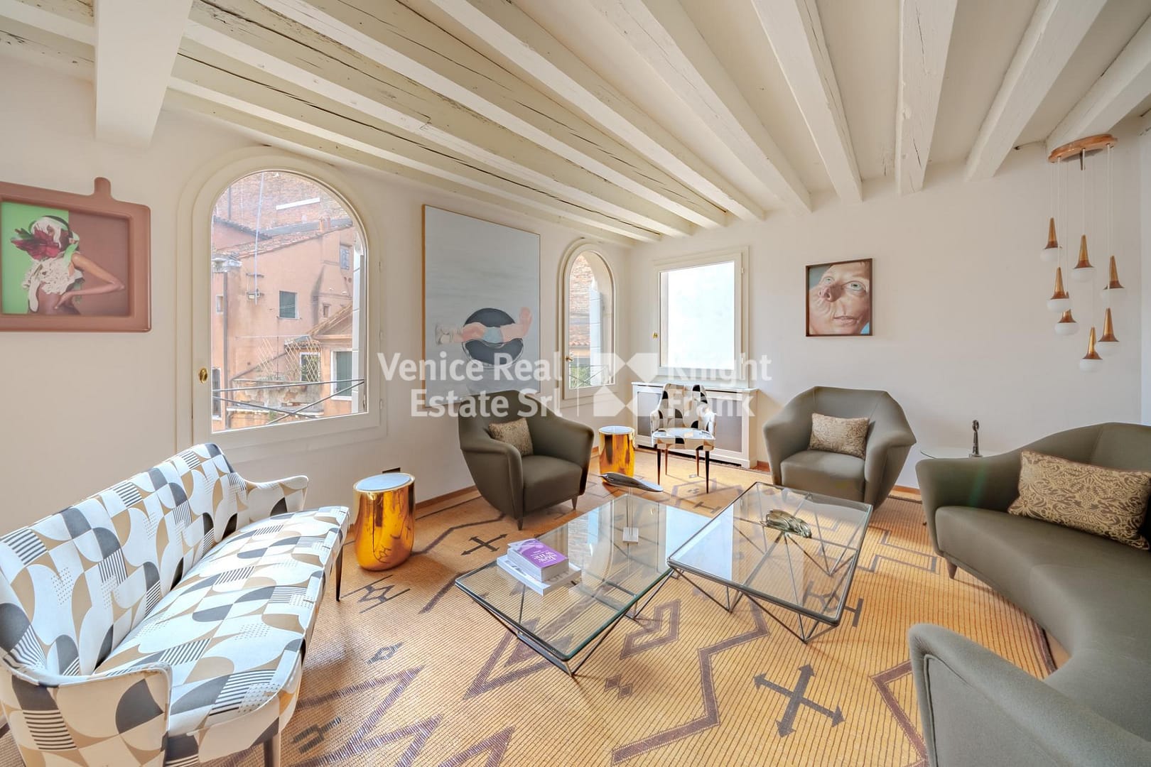 San Marco Property with a Stunning Rooftop Views, Venice