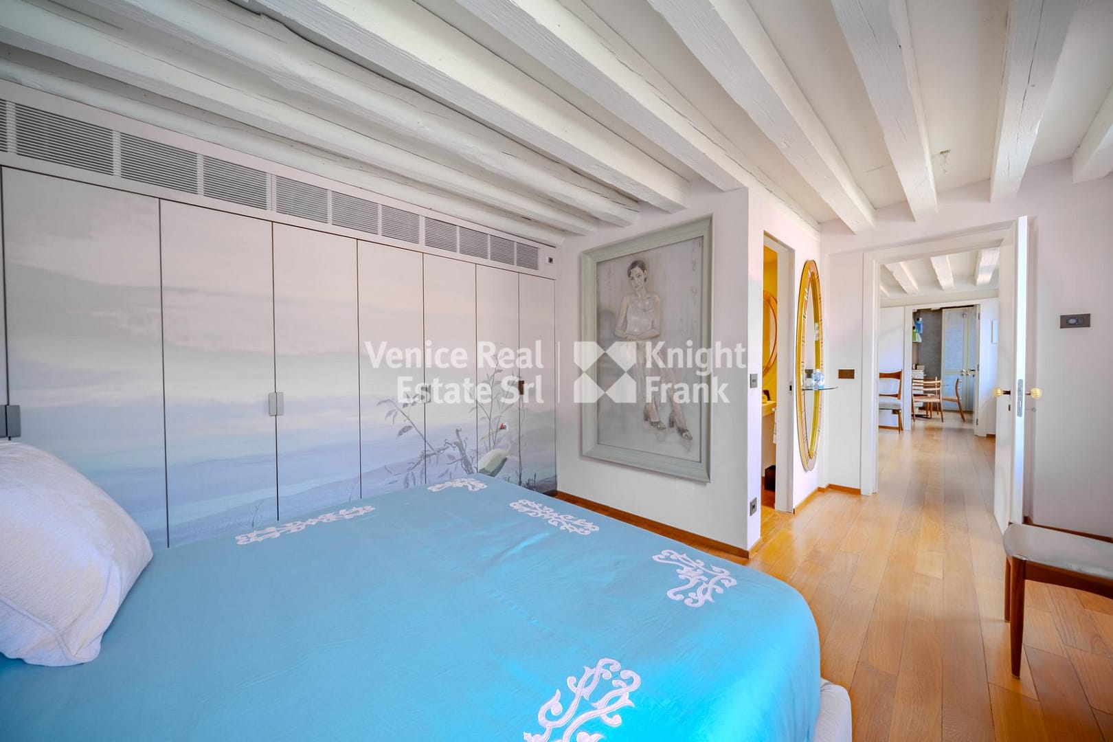 San Marco Property with a Stunning Rooftop Views, Venice