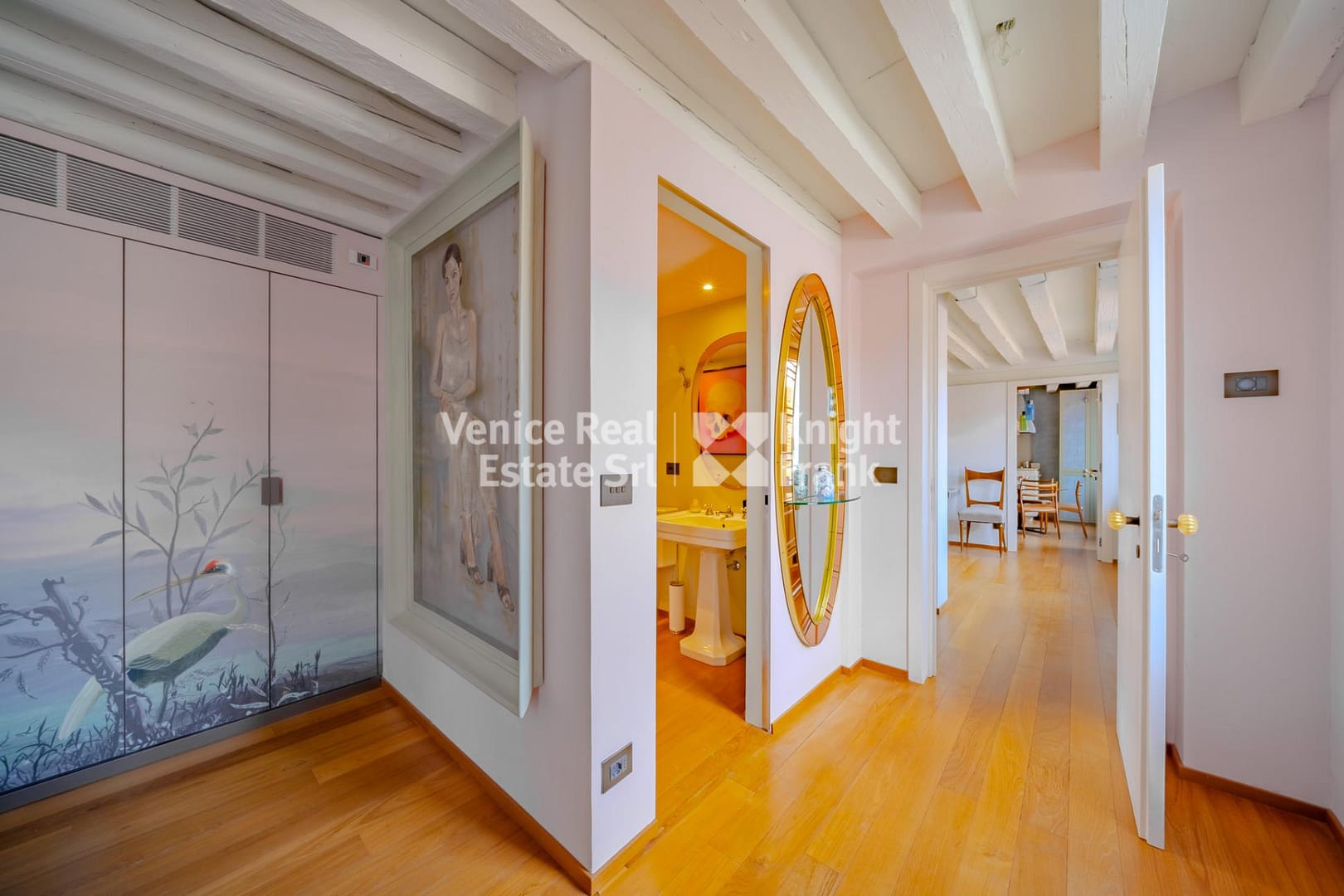 San Marco Property with a Stunning Rooftop Views, Venice