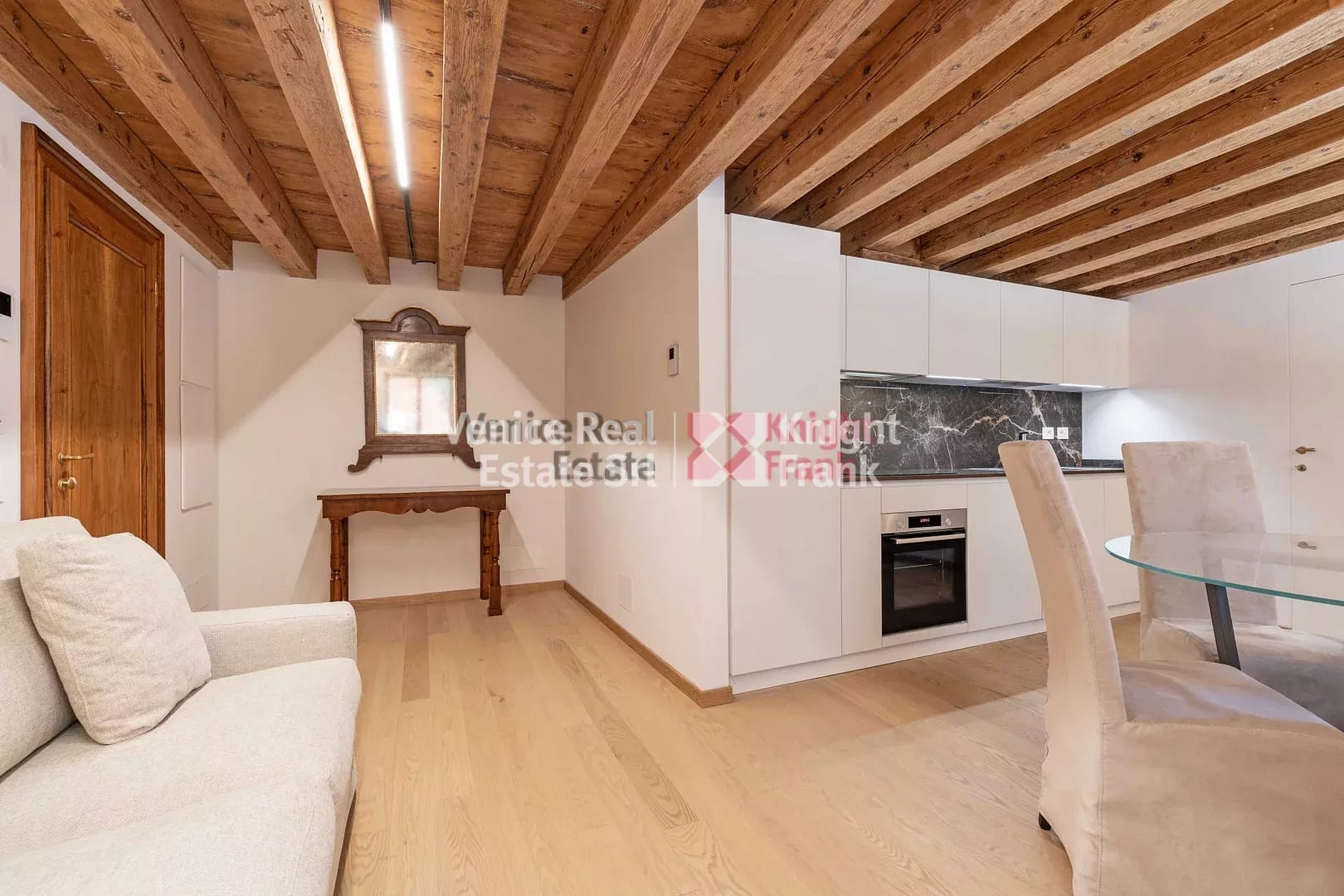 Completely renovated mezzanine