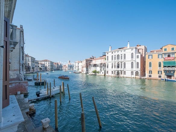 The Accademia Apartment