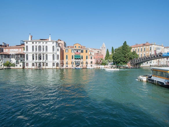The Accademia Apartment